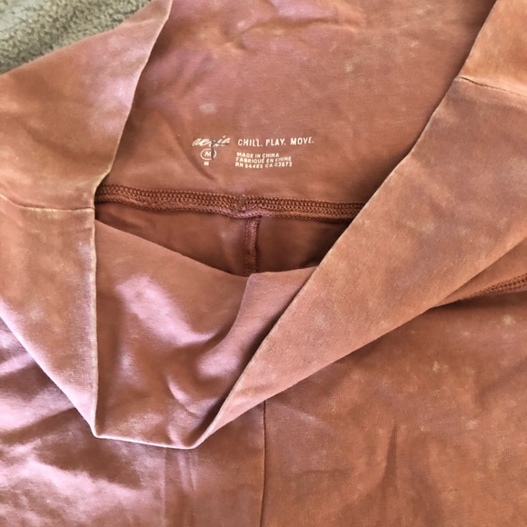 Distressed aerie biker shorts - Picture 4 of 4